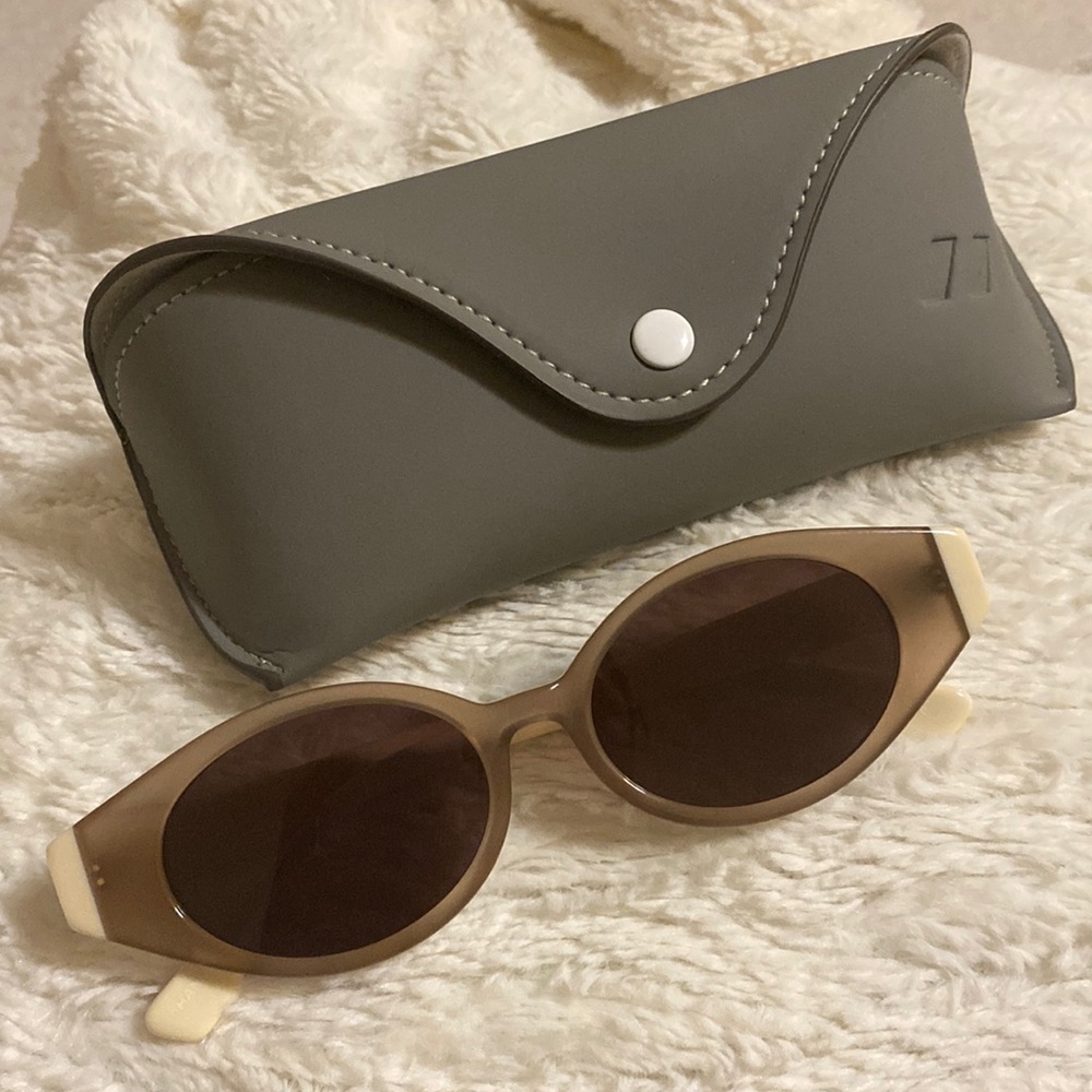 Le Specs sunglasses